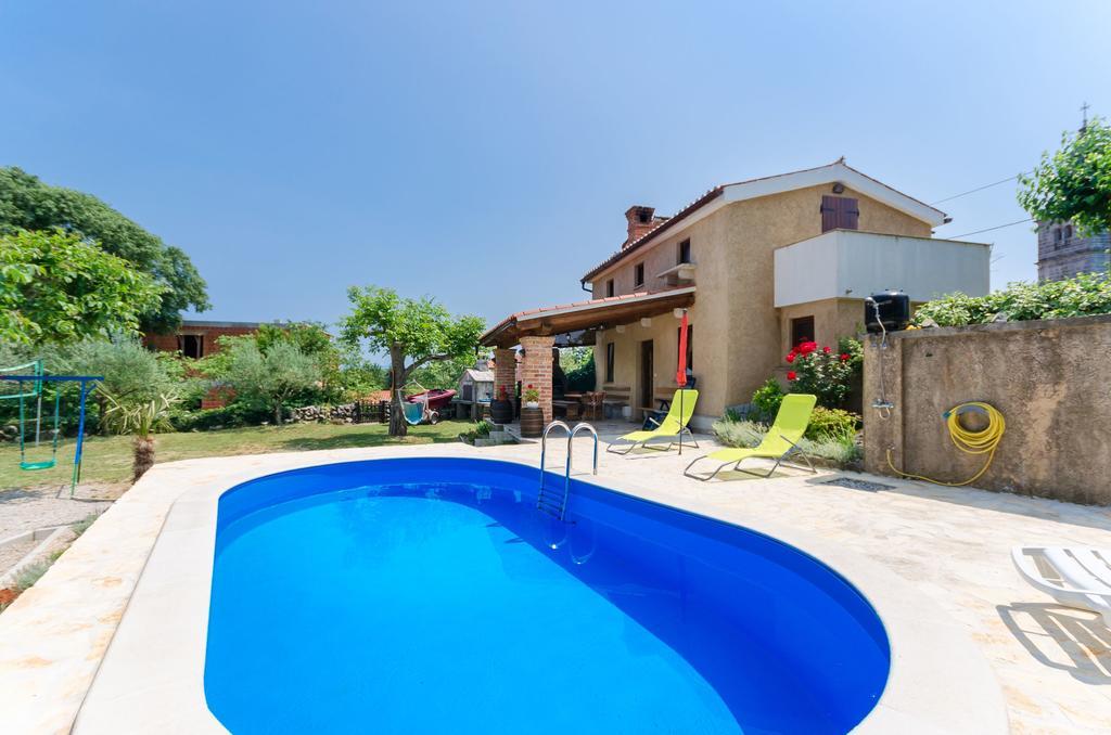 House Poljica With A Pool Holiday home Poljice(Krk)